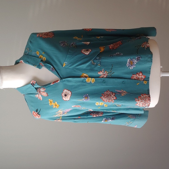 Pull&Bear | Floral Crop Button Down Top - Picture 1 of 12